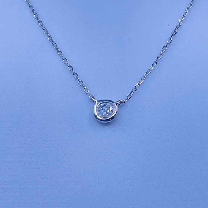 14kt White Gold .05ct Bezel set Diamond Necklace