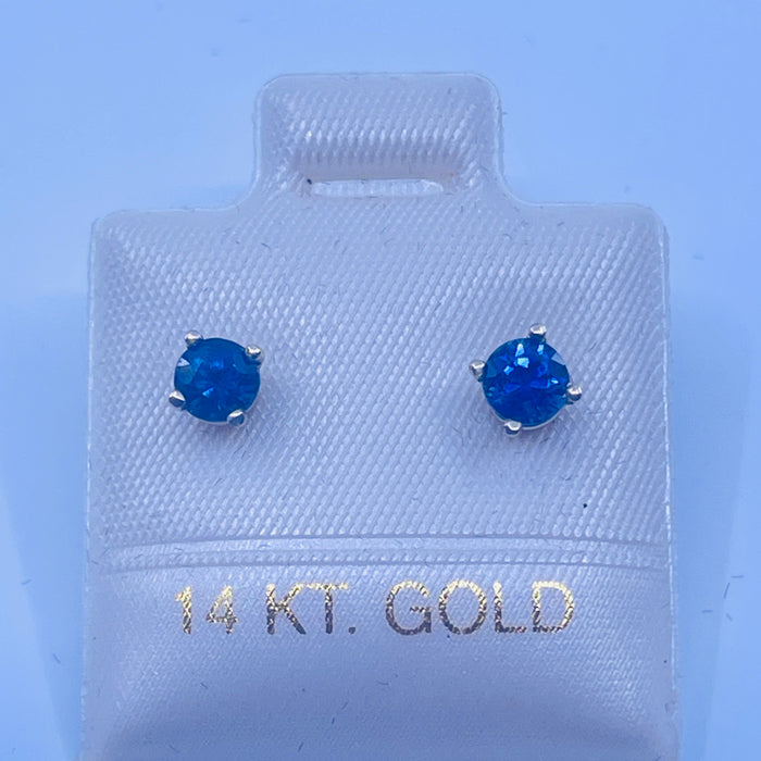 14kt White Gold 4mm round Sapphire stud Earrings