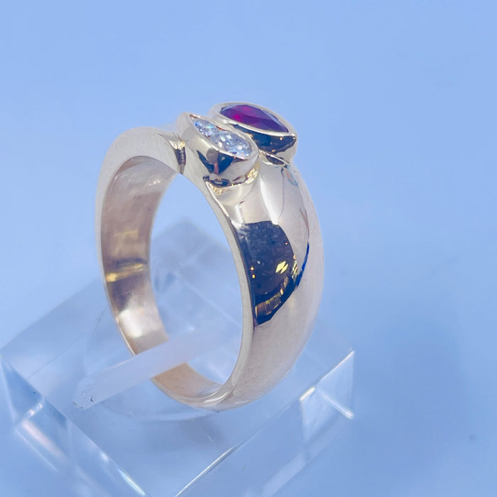 14kt Yellow Gold pear shaped Ruby and Diamond Ring