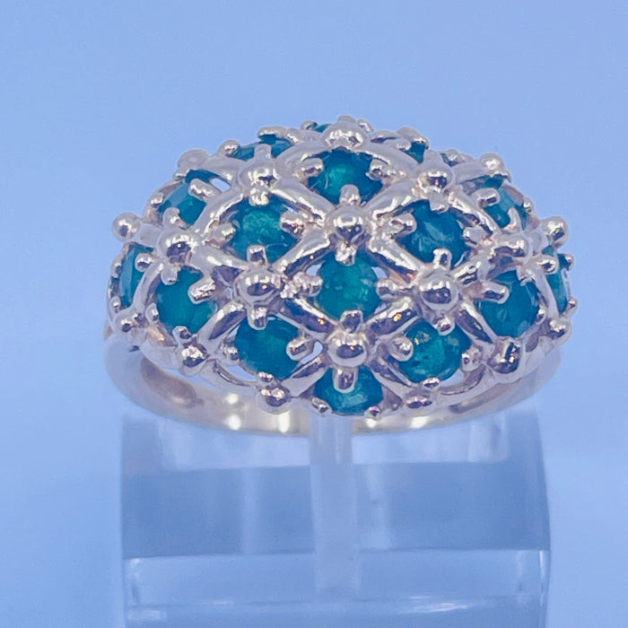 14kt Yellow Gold 16 Emerald Ring