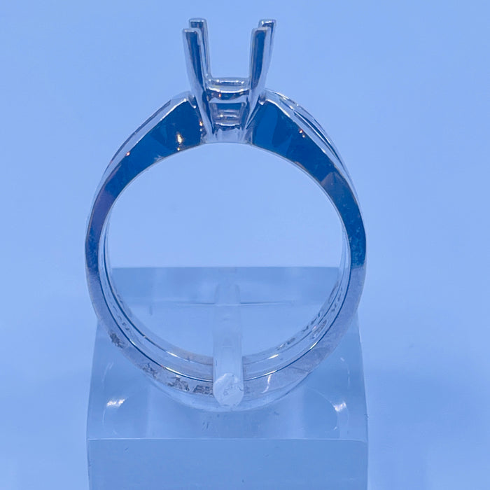 14kt White Gold 1.20ctw baguette Diamond Bridal Set