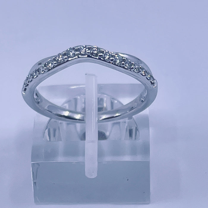 14kt White Gold 17 Diamond curved band