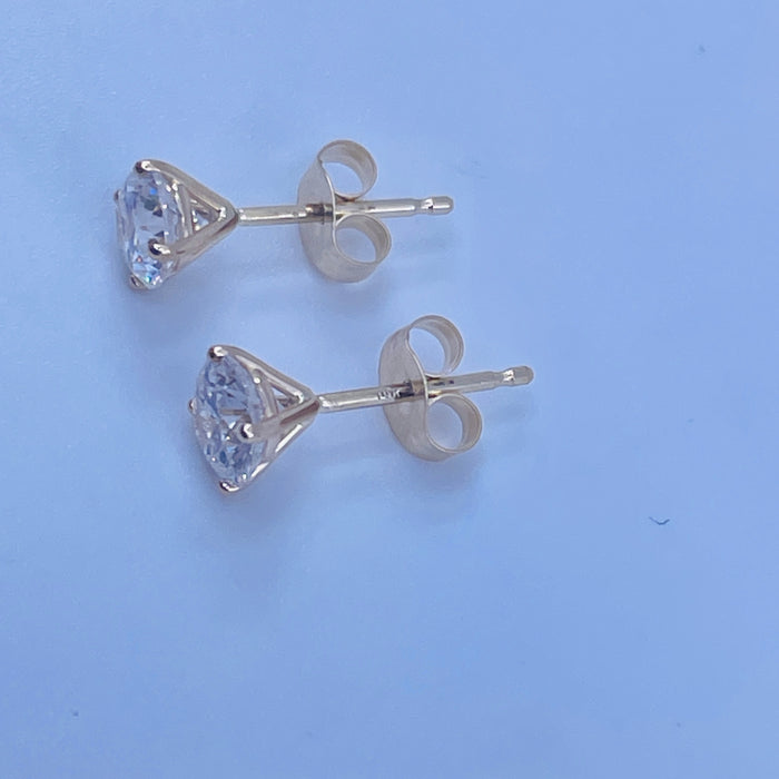 14kt Yellow Gold 1.00ctw round brilliant cut lab grown diamond 4-prong martini stud earrings