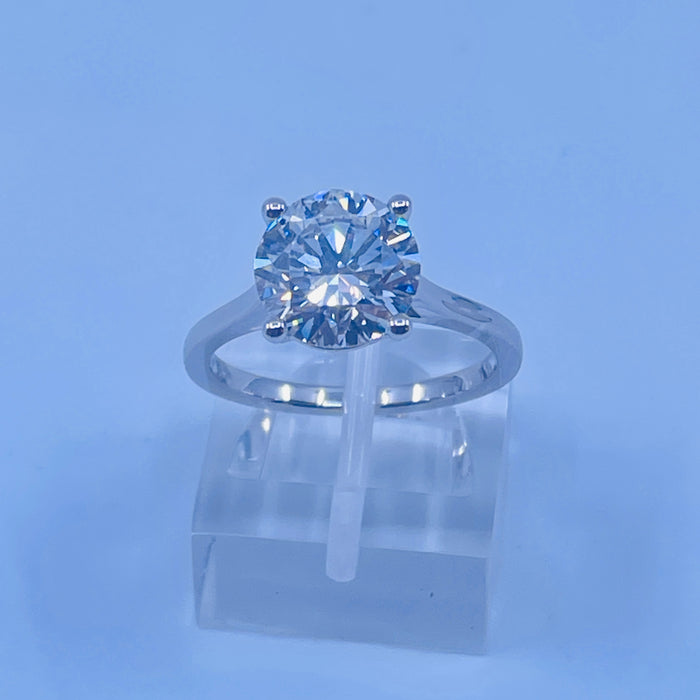 14kt White Gold 2.03ct E VVS Round lab grown Diamond Solitaire