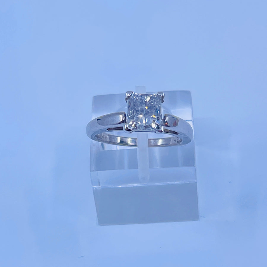 Sun Prairie Jewelry Store Engagement Rings & More Prairie Jewelers