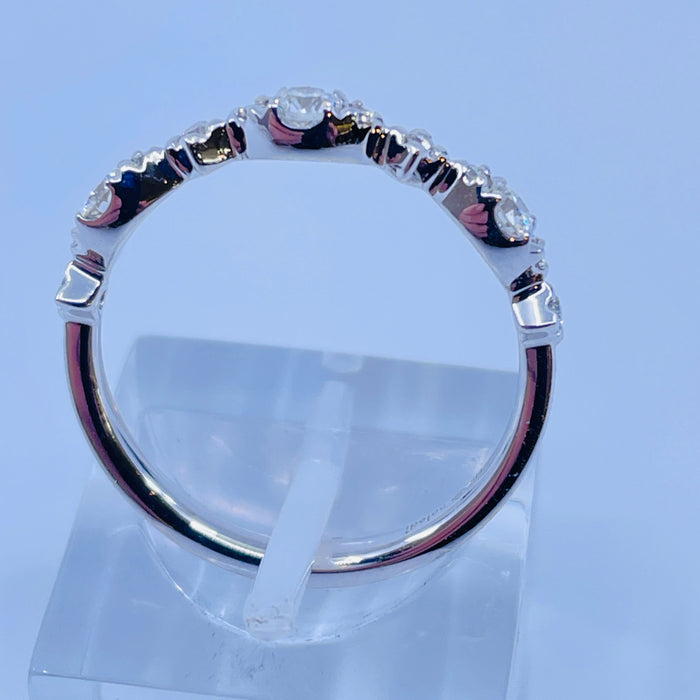 14kt White Gold fashion Diamond Wedding Band .32ctw