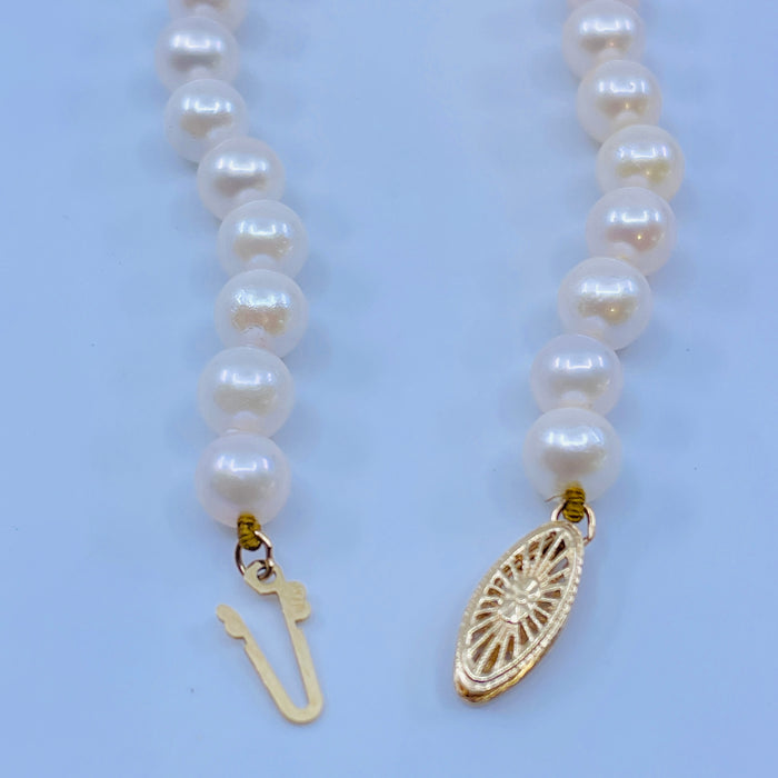 7” 6-6.5mm Akoya Pearl bracelet with a 14kt clasp
