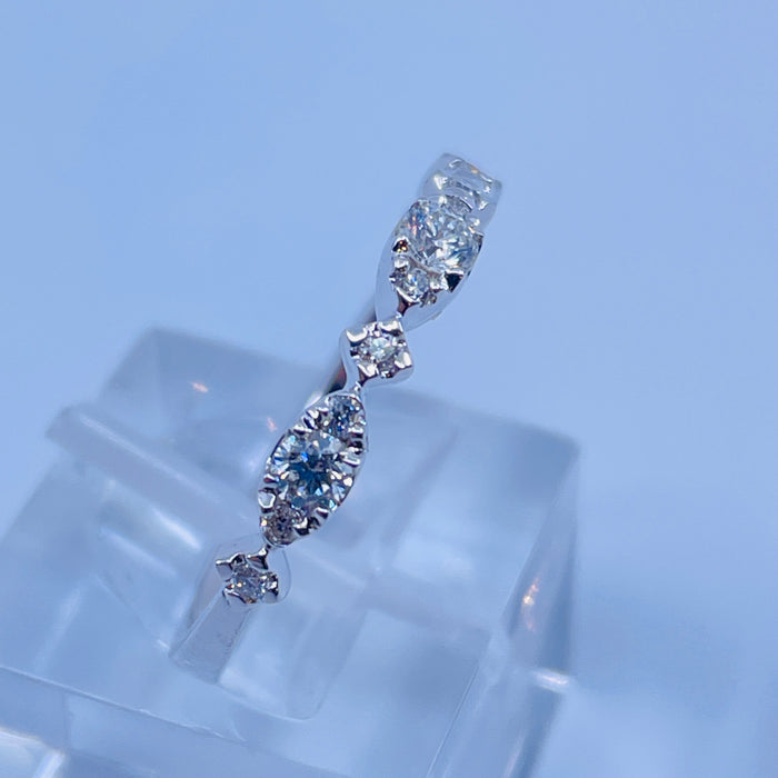 14kt White Gold fashion Diamond Wedding Band .32ctw