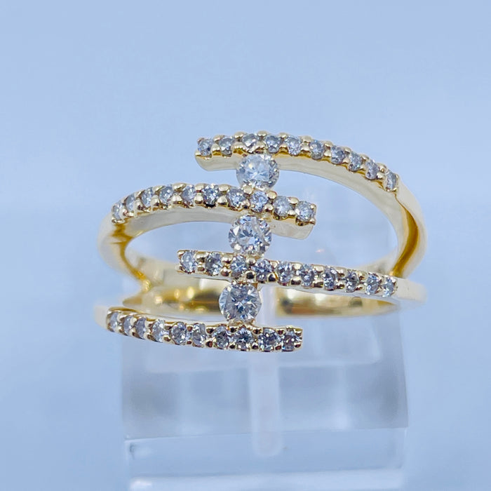 14kt Yellow Gold Diamond Ring