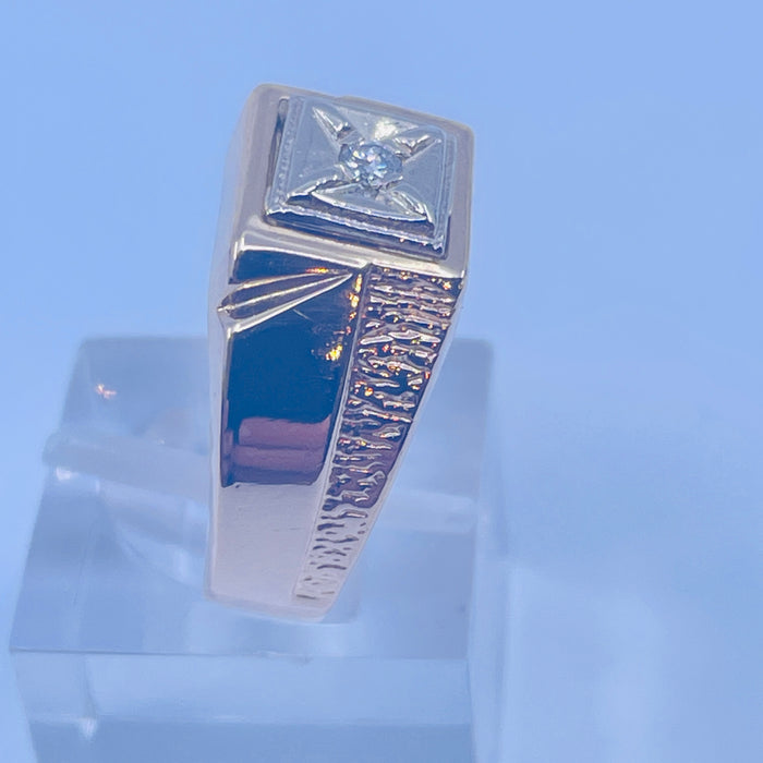 14kt Yellow Gold Diamond Fashion Ring