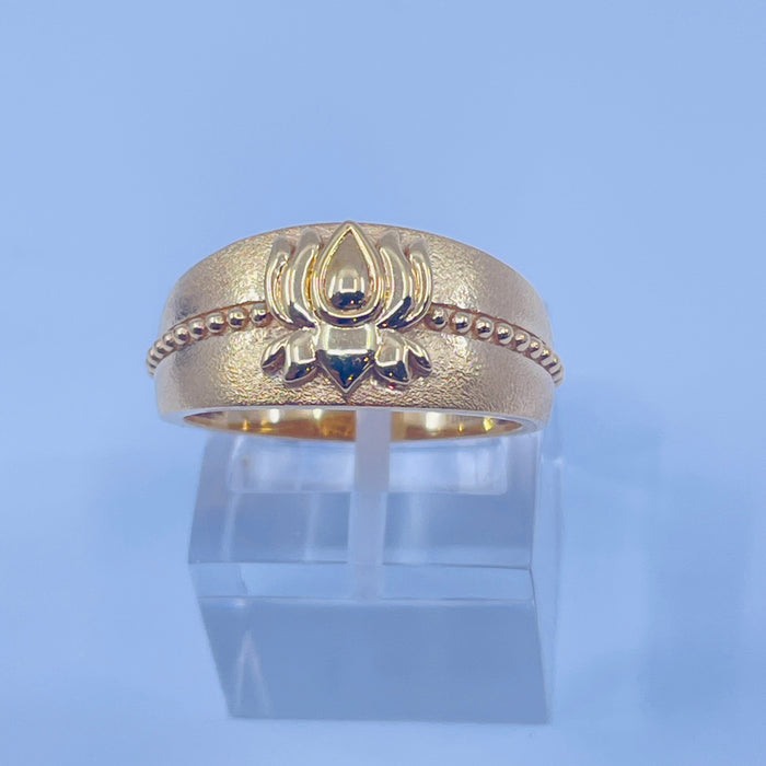 22kt Yellow Gold Lotus Flower textured band Ring