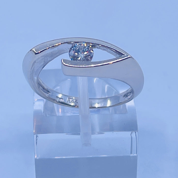 14kt White Gold 1/4ct Diamond fashion ring