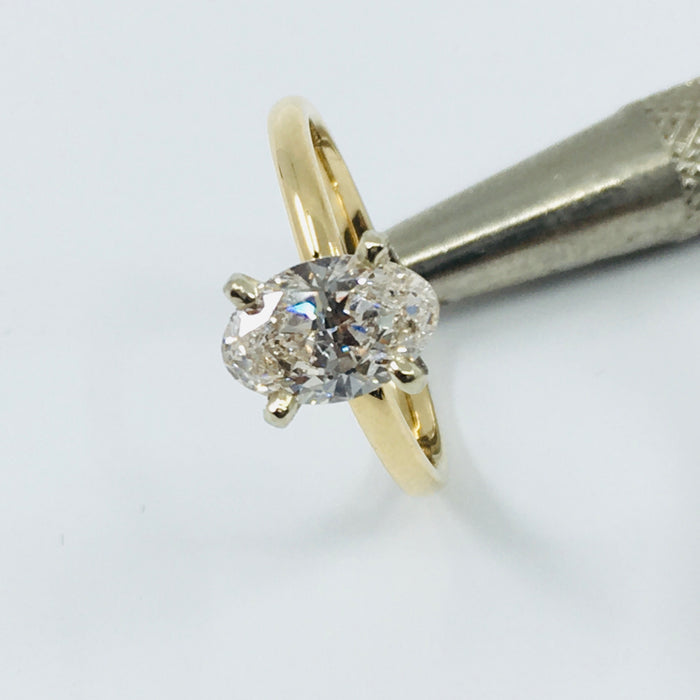 1.02ct J SI2 Lab Grown Oval Diamond solitaire