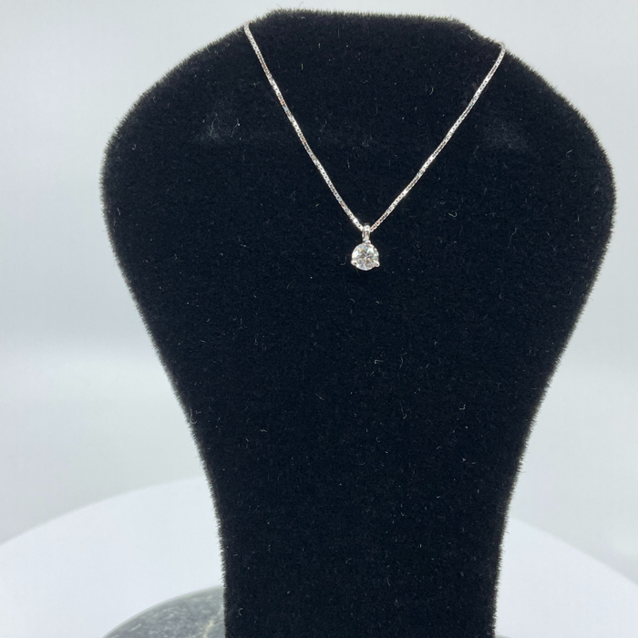 14kt White gold .17ctw J/K SI2 Martini set round brilliant diamond pendant