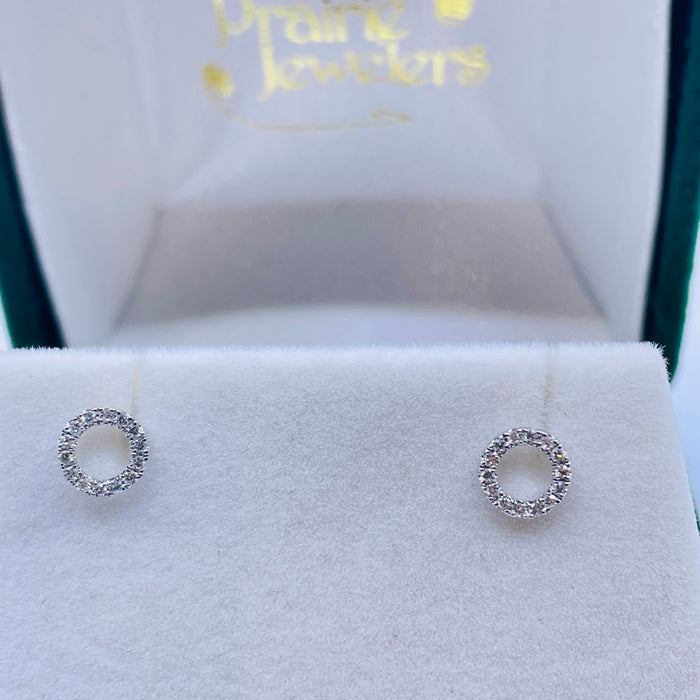 14kt White Gold .14ctw diamond “O” Earrings