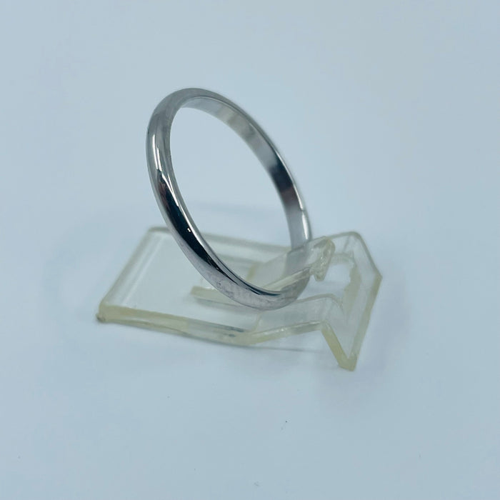 14kt White Gold 2mm band