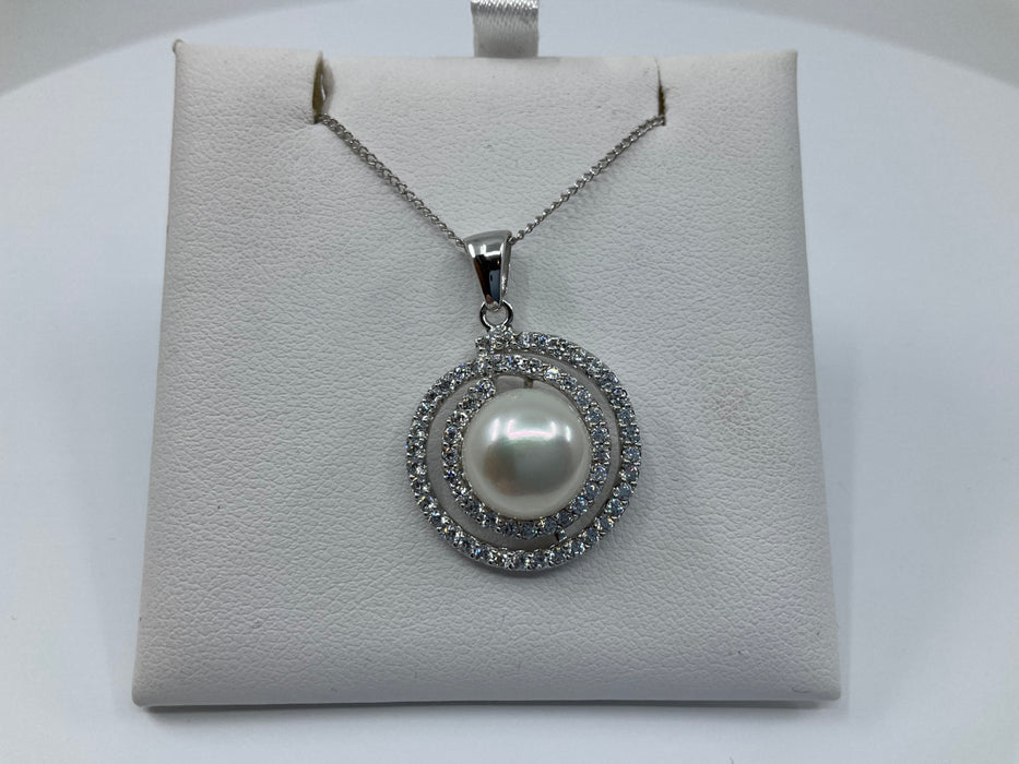 Sterling silver twisted Circle CZ, freshwater pearl pendant