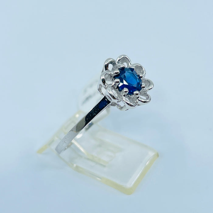 14kt White Gold Blue Sapphire Ring