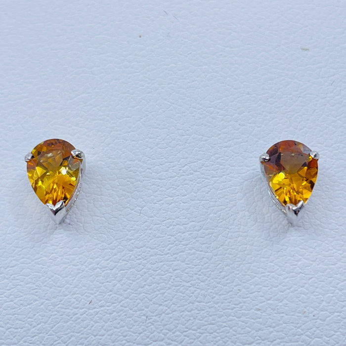 14kt White Gold pear shaped Citrine Earrings