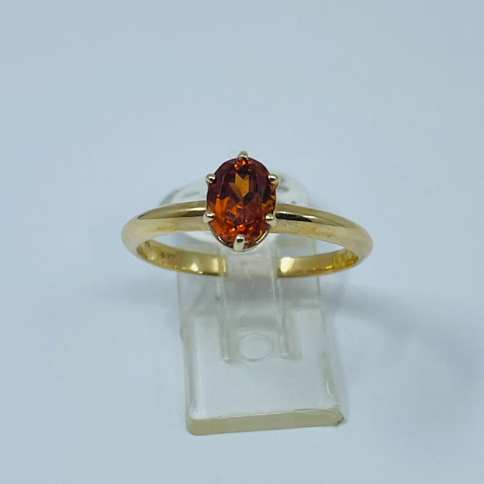 14kt Yellow Gold fine color Garnet Ring