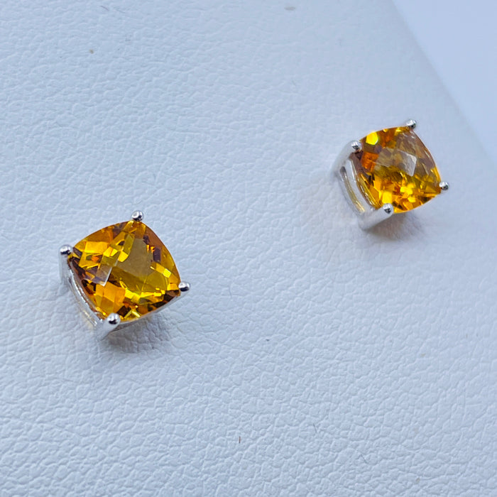 14kt White Gold cushion cut Citrine Earrings