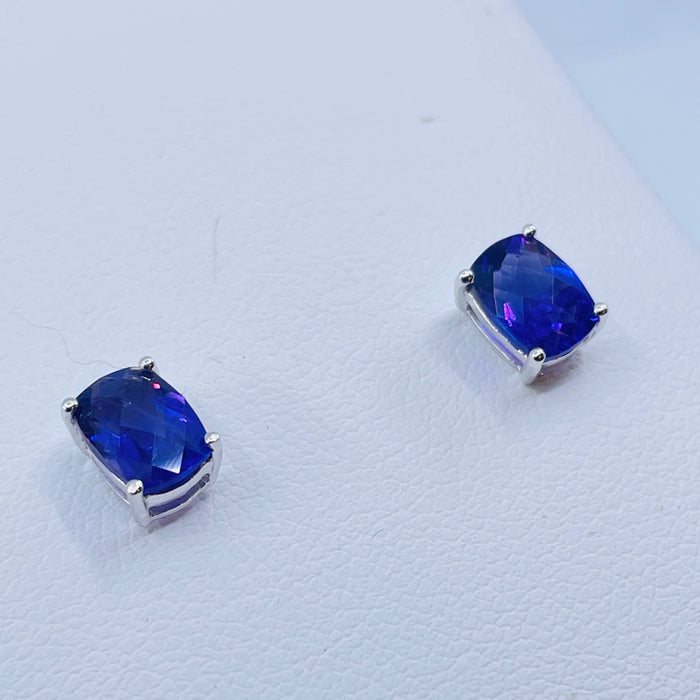 14kt White Gold Amethyst Earrings