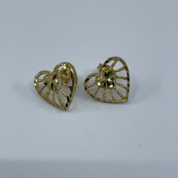14kt Yellow Gold filigree heart shaped earrings