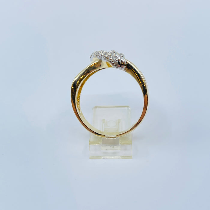 14kt Yellow Gold 34 Diamond fashion ring