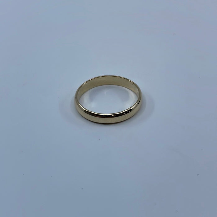 14kt Yellow Gold 3.5mm half round band size 7.5