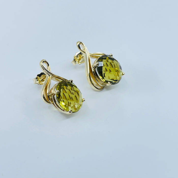 14kt Yellow Gold 10x8mm Oval Lens Cut Peridot Earrings