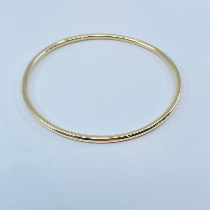 14kt Yellow Gold Solid 7 3/4” 2.5mm Bangle Bracelet