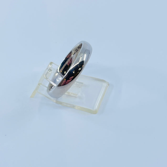 14kt White Gold 3mm half round wedding band