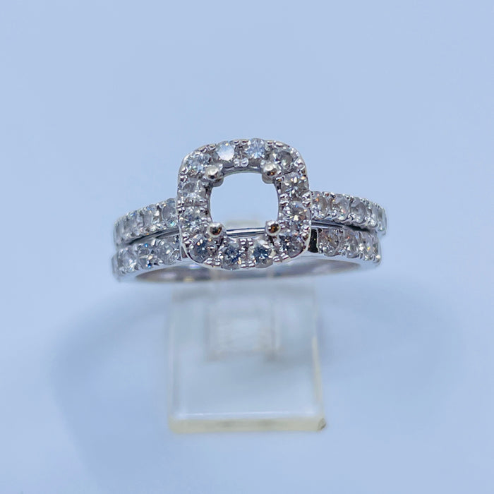 14kt White Gold Diamond halo Bridal set