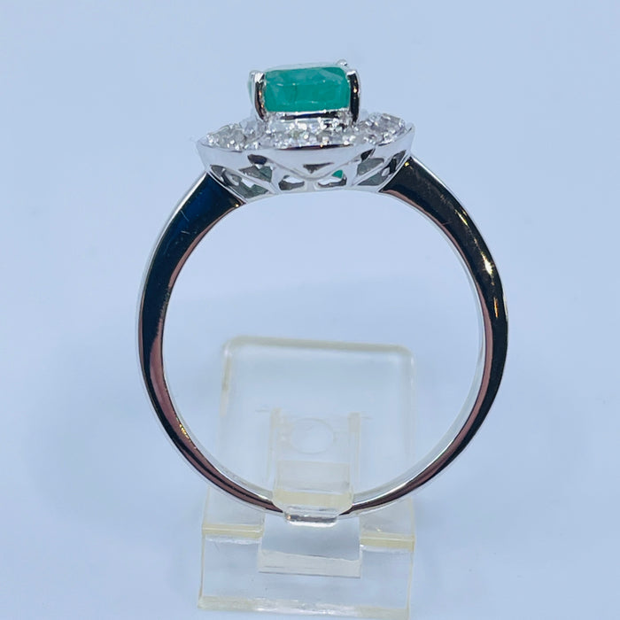 14kt White Gold oval Emerald and Diamond ring