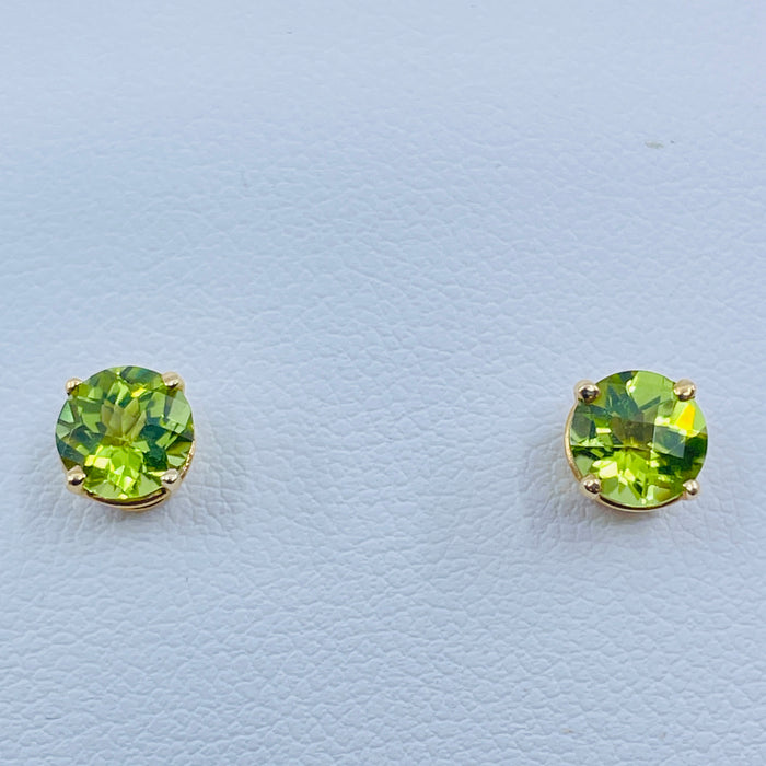 14kt Yellow Gold Round Peridot Earrings