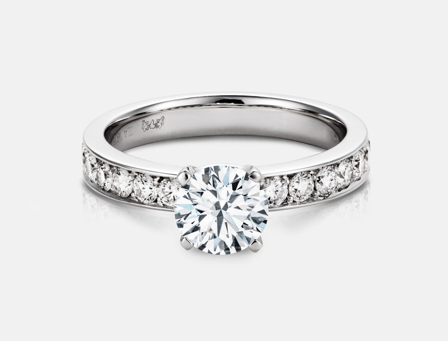 Engagement ring Mounting set with 14 round brilliant diamonds totaling 0.51 carats