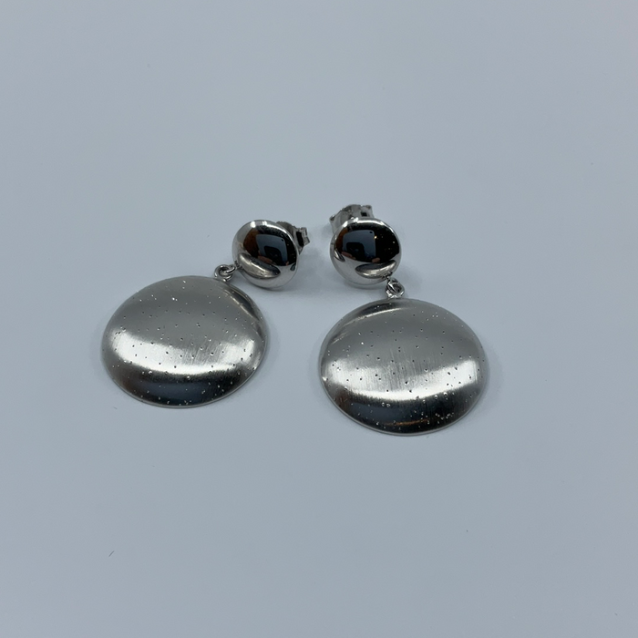 Sterling silver disk dangling earrings