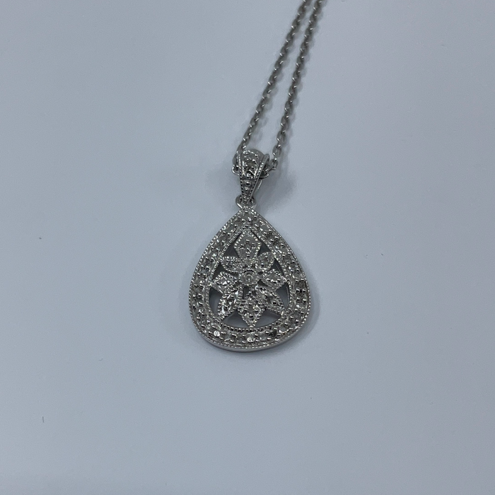 Sterling silver .09ctw diamond pendant