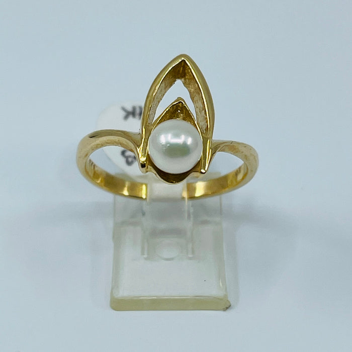 14kt Yellow Gold 5mm Funky Chevron Ring