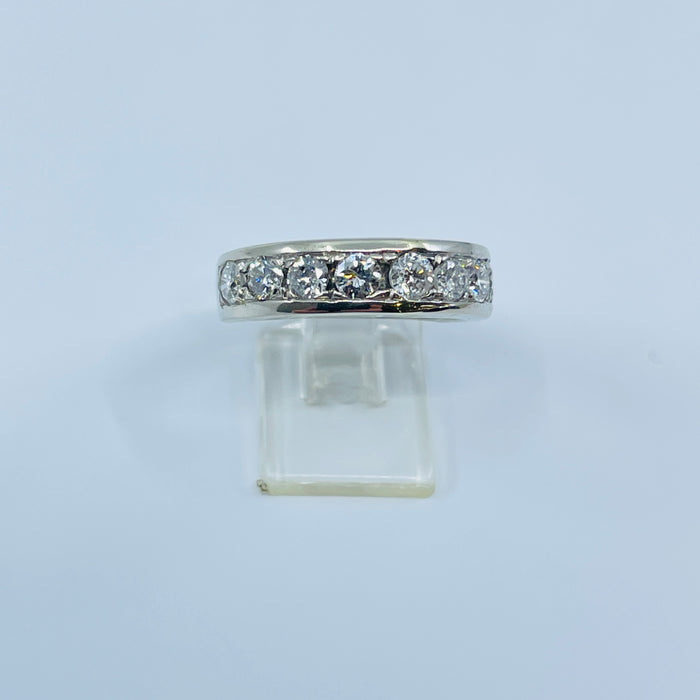 14kt White Gold .90ctw 9 diamond band