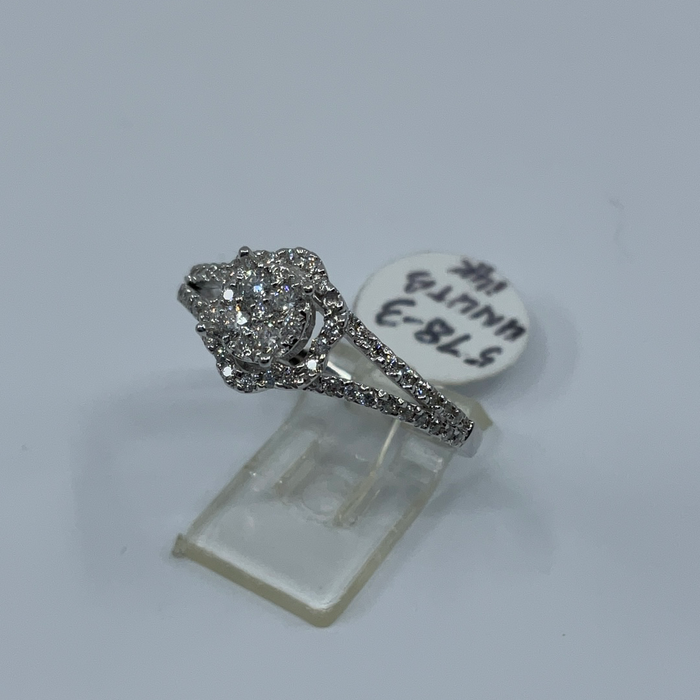 14kt White gold diamond engagement ring