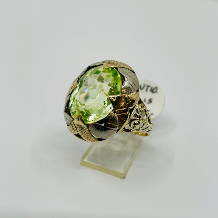 14kt Tutone Gold antique Peridot Ring