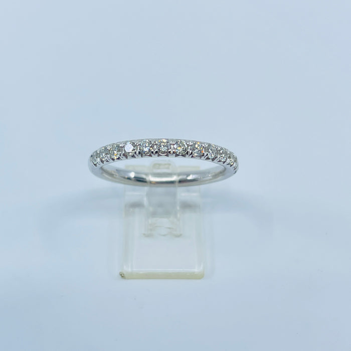14kt White Gold 13 Diamond 1/2ctw Band