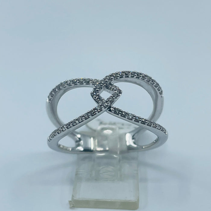 14kt White Gold open negative space Diamond Ring .26ctw