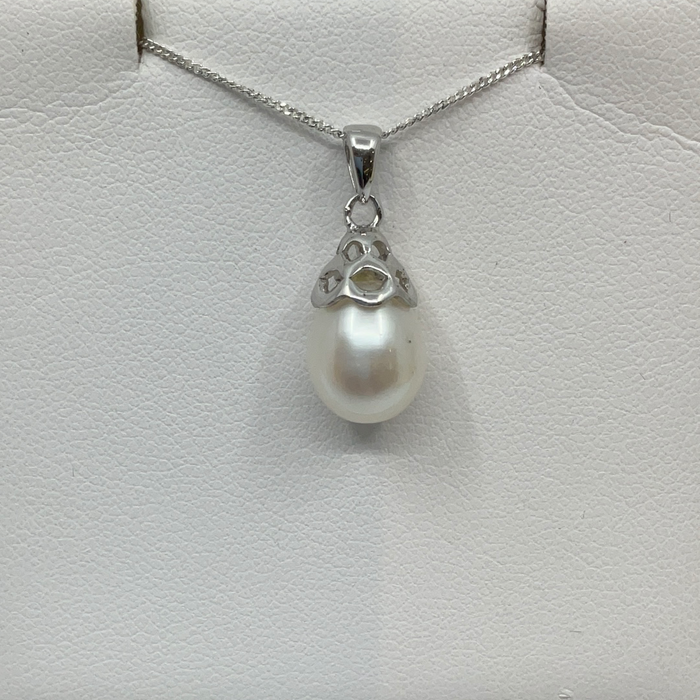Sterling silver FW Pearl pendant