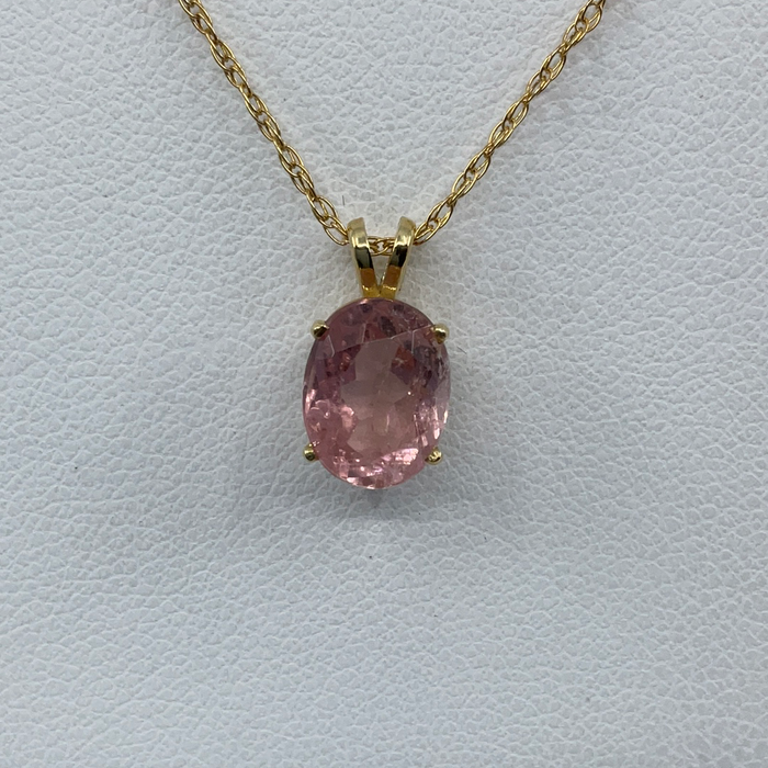 14kt Yellow Gold 2.36ct oval Pink Tourmaline pendant