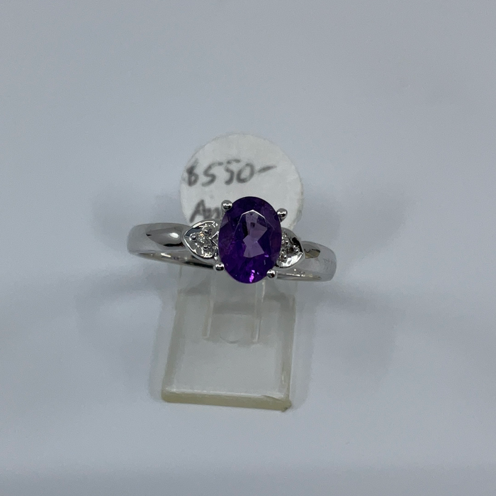 14kt White Gold oval Amethyst and diamond ring