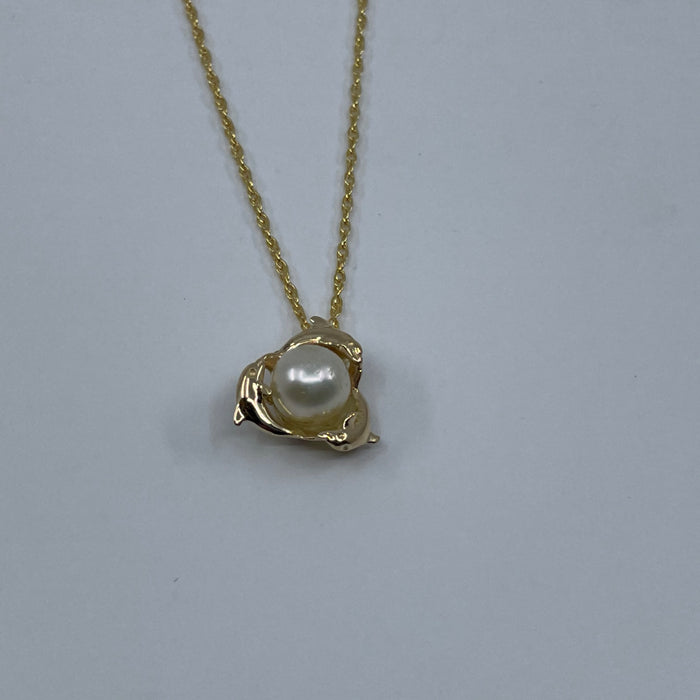 Yellow Gold 6mm Pearl swimming dolphin Pendant