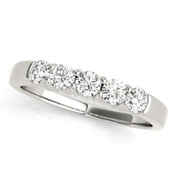 14kt White Gold lab grown diamond 1.00ctw 5 Diamond Band