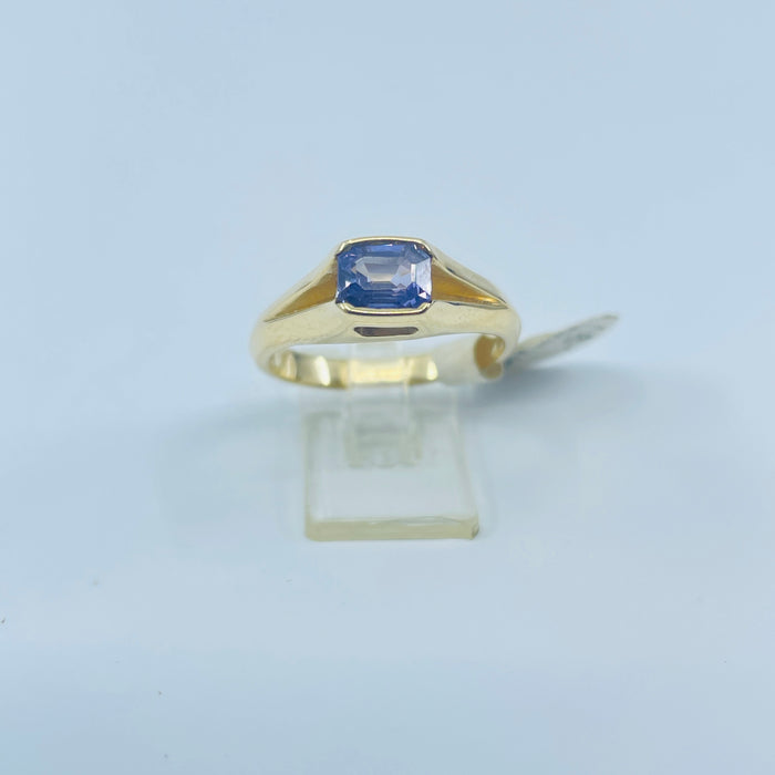 14kt Yellow Gold .87ct Purple Sapphire Ring